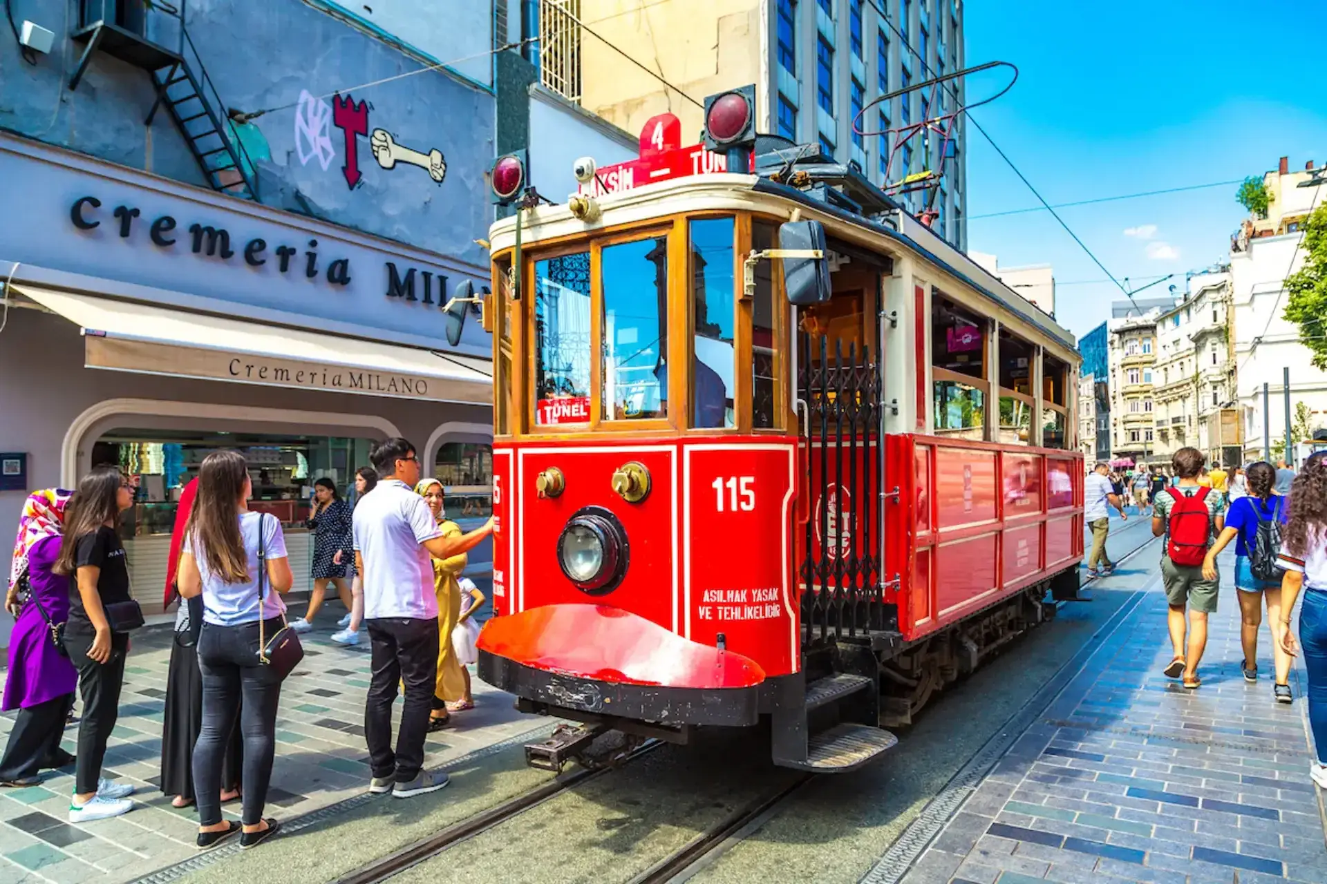 Beyoğlu — akü hizmet bölgesi
